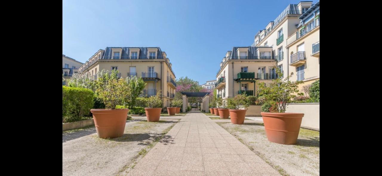 Disney, Sunny Comfortable 2 Bedrooms Family Apartment, 8 Pers, Wifi, Netflix Chessy  Exteriör bild